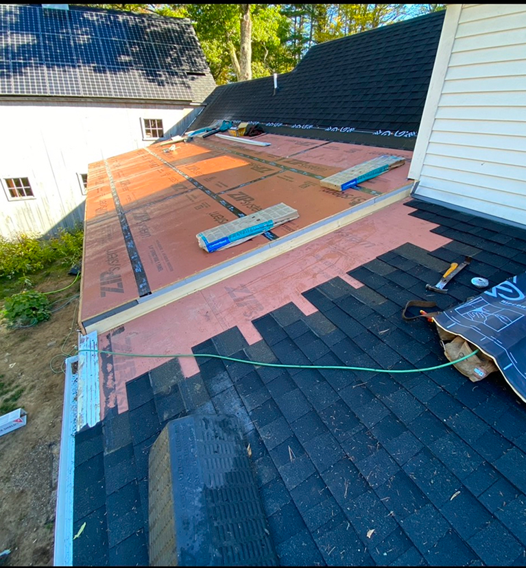 maine roofing company
