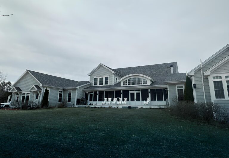 trusted roofing company in maine